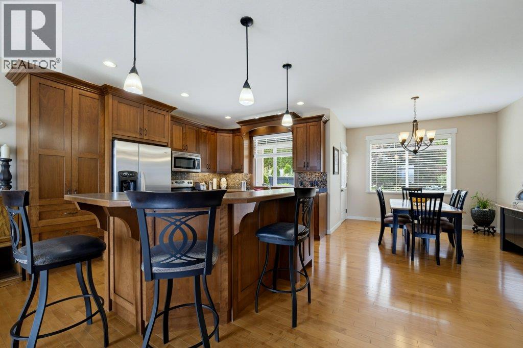 1080 23 Avenue SW, Salmon Arm, British Columbia  V1E 0A9 - Photo 42 - 10391934
