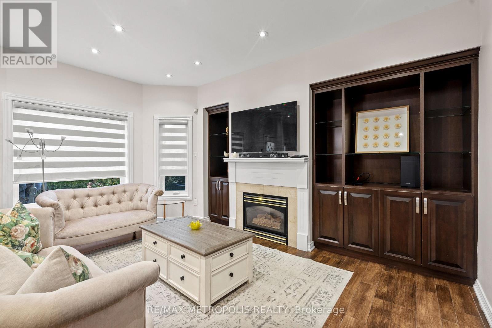 Main & Upper - 552 Feathergrass Crescent, Mississauga, Ontario  L4Z 3Y5 - Photo 10 - W13506006