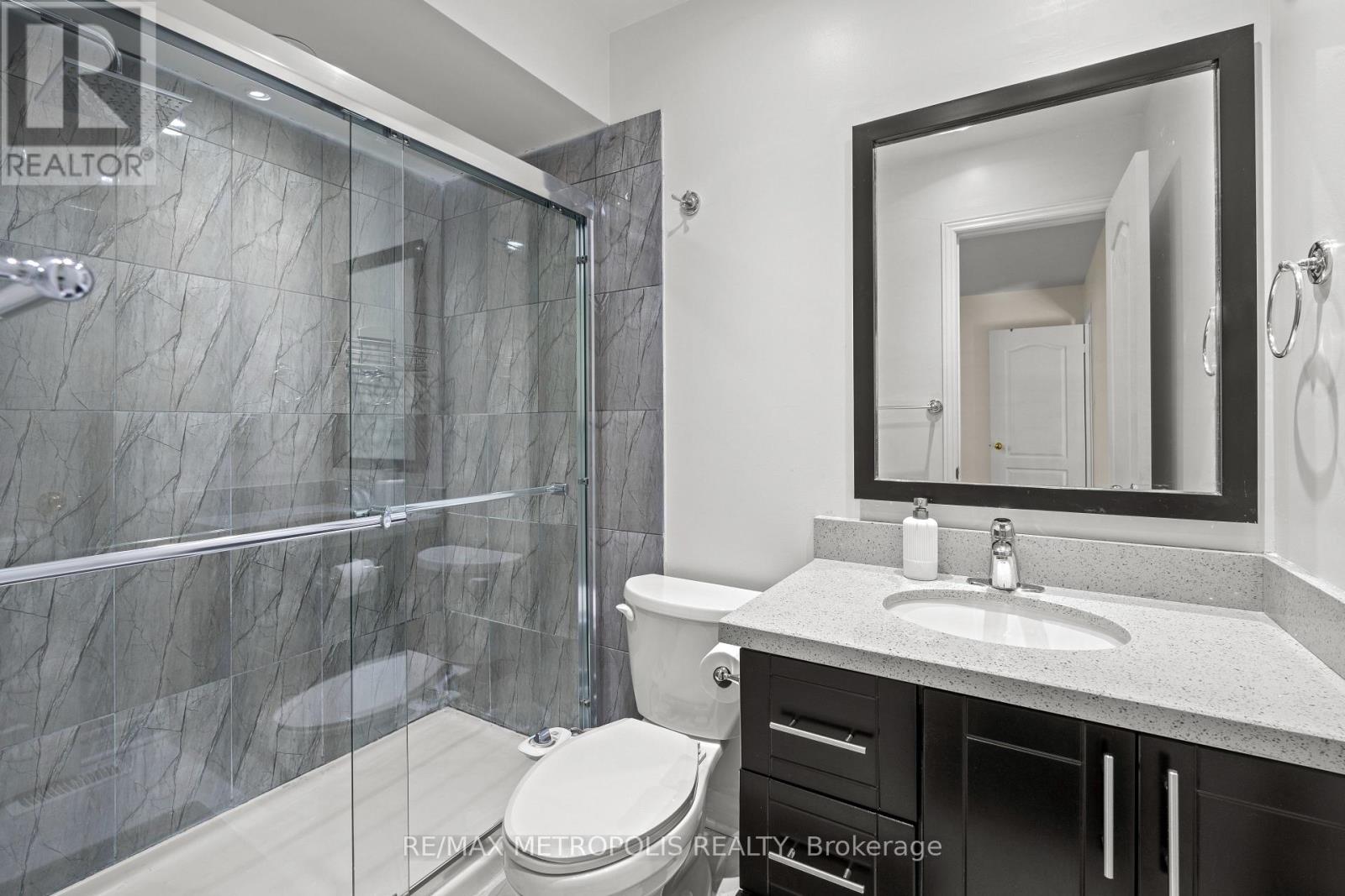 Main & Upper - 552 Feathergrass Crescent, Mississauga, Ontario  L4Z 3Y5 - Photo 25 - W13506006