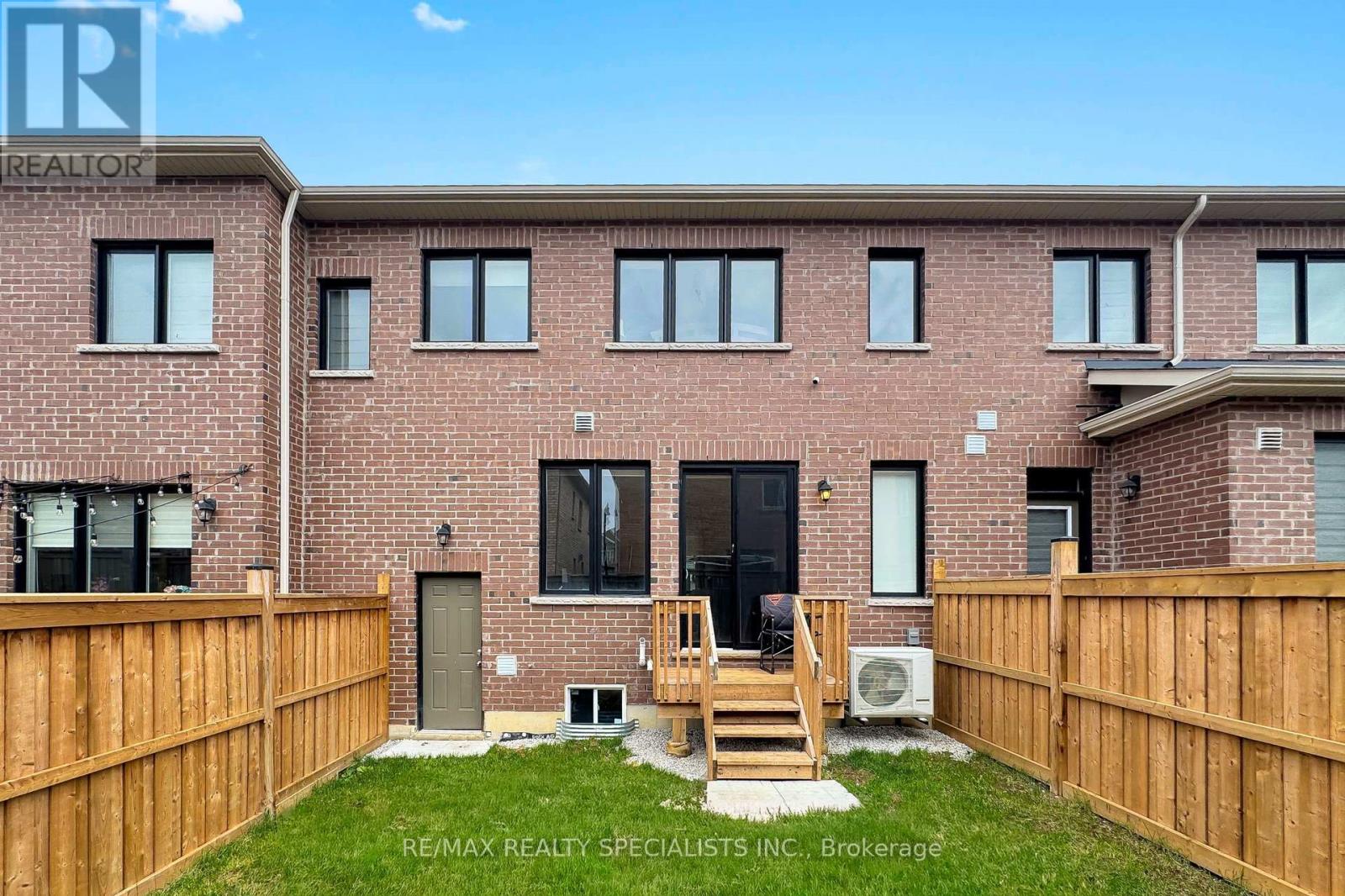 42 Keppel Circle, Brampton, Ontario  L7A 5L1 - Photo 37 - W13506024