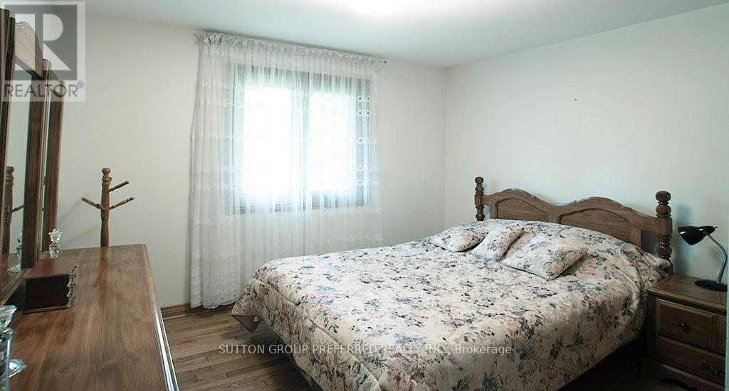 802 Phyllis Street, London South, Ontario  N6J 2Z5 - Photo 10 - X13501012