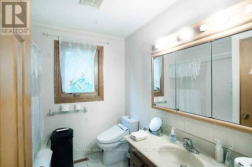 802 Phyllis Street, London South, Ontario  N6J 2Z5 - Photo 6 - X13501012