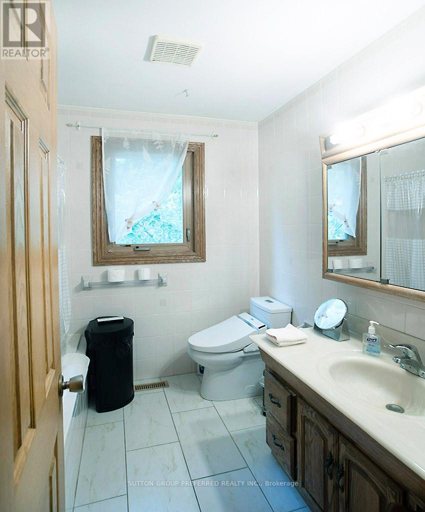 802 Phyllis Street, London South, Ontario  N6J 2Z5 - Photo 7 - X13501012