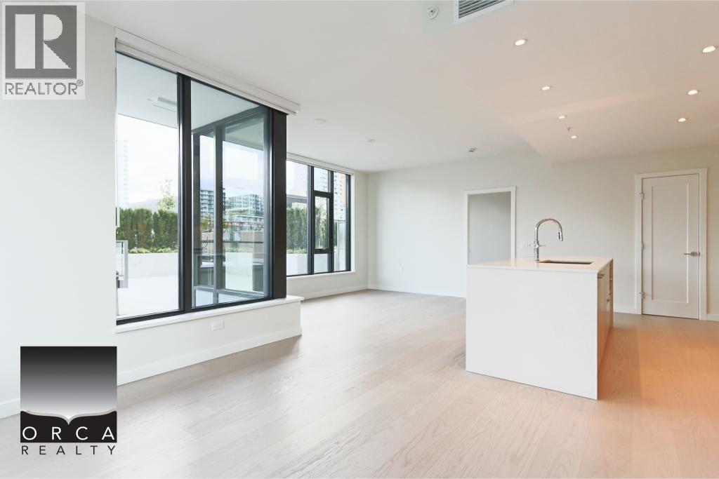 303 128 W 15th Street, North Vancouver, British Columbia  V7M 1R5 - Photo 10 - R3141319
