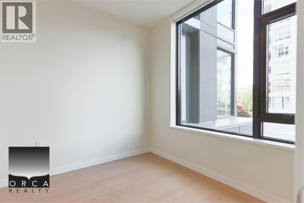 303 128 W 15th Street, North Vancouver, British Columbia  V7M 1R5 - Photo 14 - R3141319