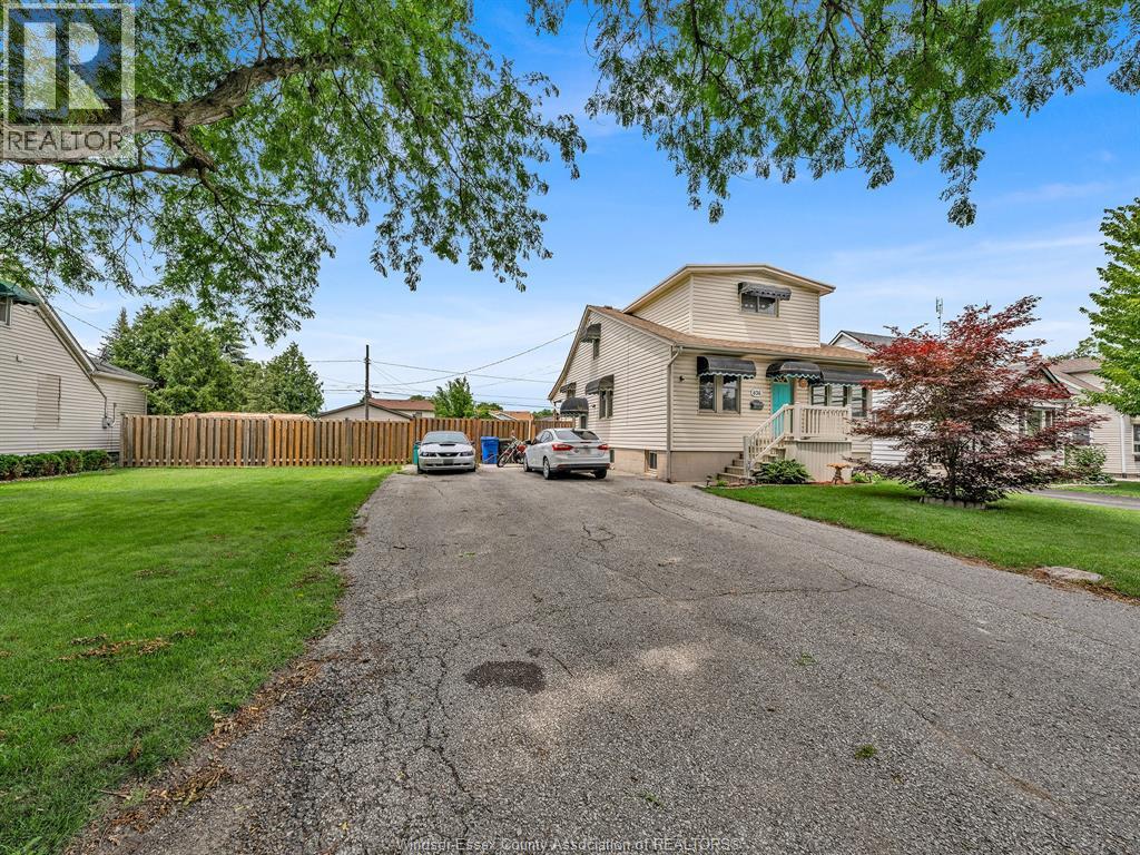636 STANLEY, Windsor, Ontario
