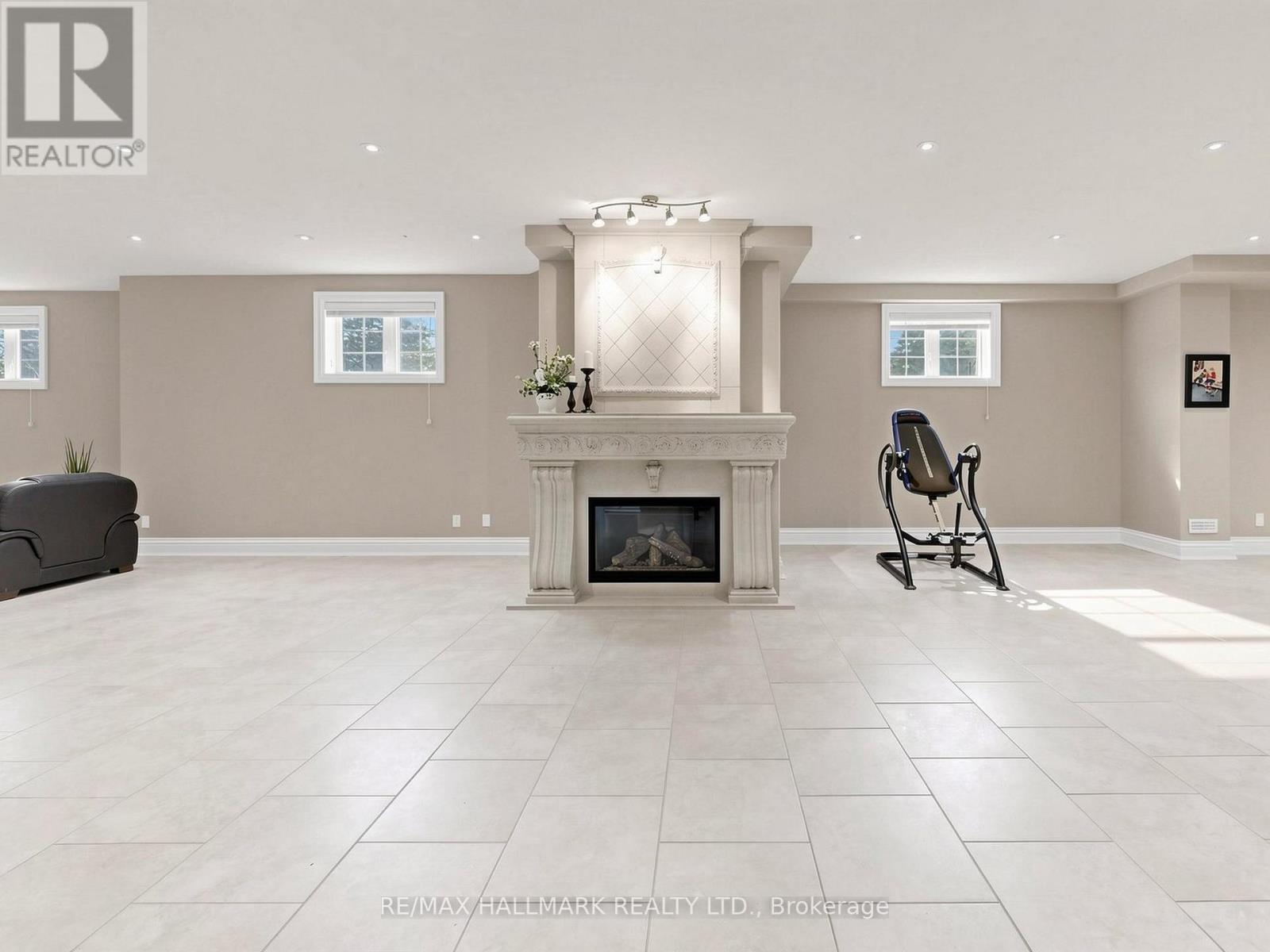 11 Cranborne Chase, Whitchurch-Stouffville, Ontario  L4A 0C6 - Photo 31 - N12953598
