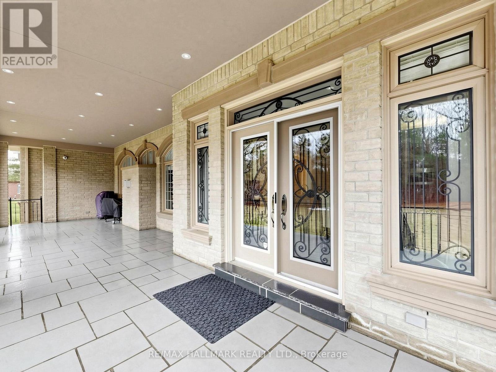 11 Cranborne Chase, Whitchurch-Stouffville, Ontario  L4A 0C6 - Photo 39 - N12953598