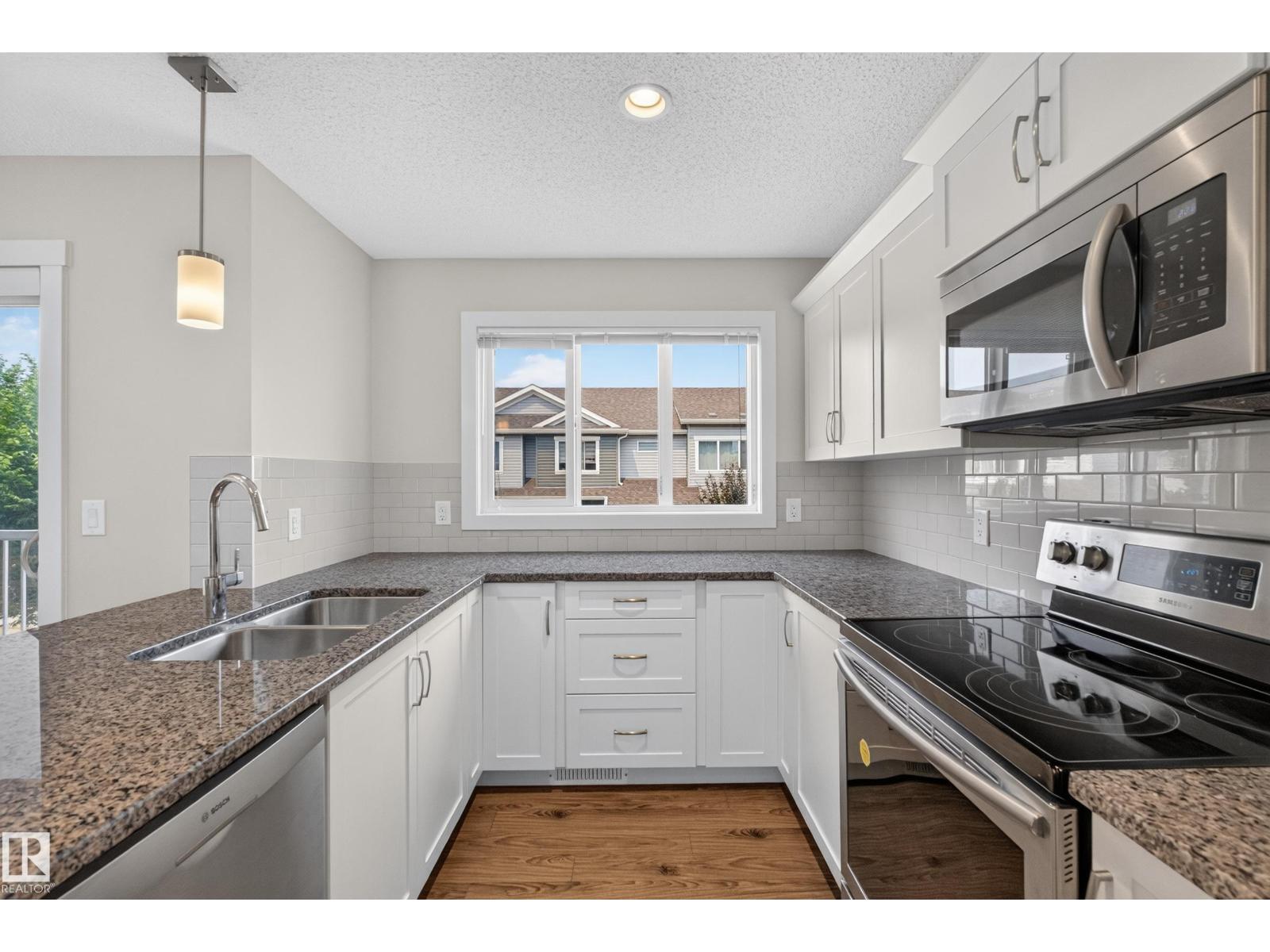 #34 2121 Haddow Dr NW, Edmonton, Alberta  T6R 0W6 - Photo 11 - E4496404