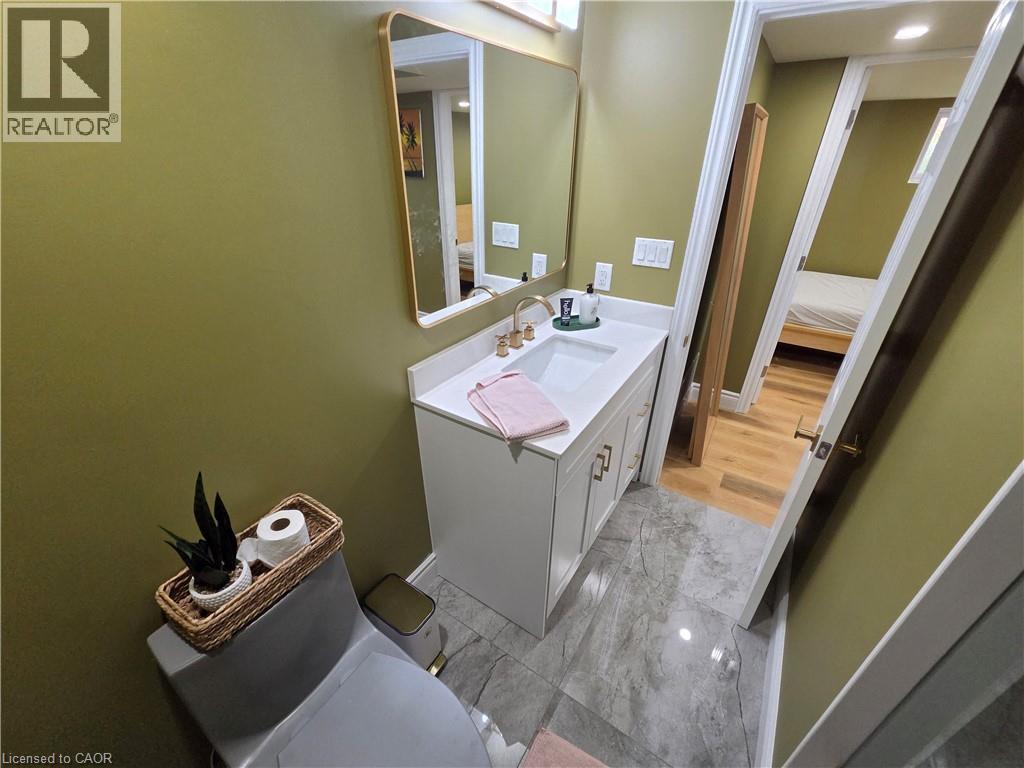 709 Windflower Crescent, Kitchener, Ontario  N2E 4B3 - Photo 15 - 40844152