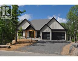 11 GLEN EAGLE Court, Huntsville, Ontario