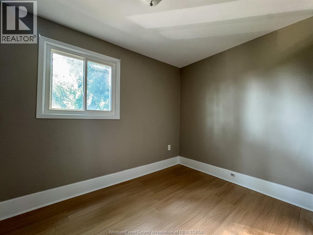 3458 Harris, Windsor, Ontario  N9C 1N5 - Photo 10 - 26014805