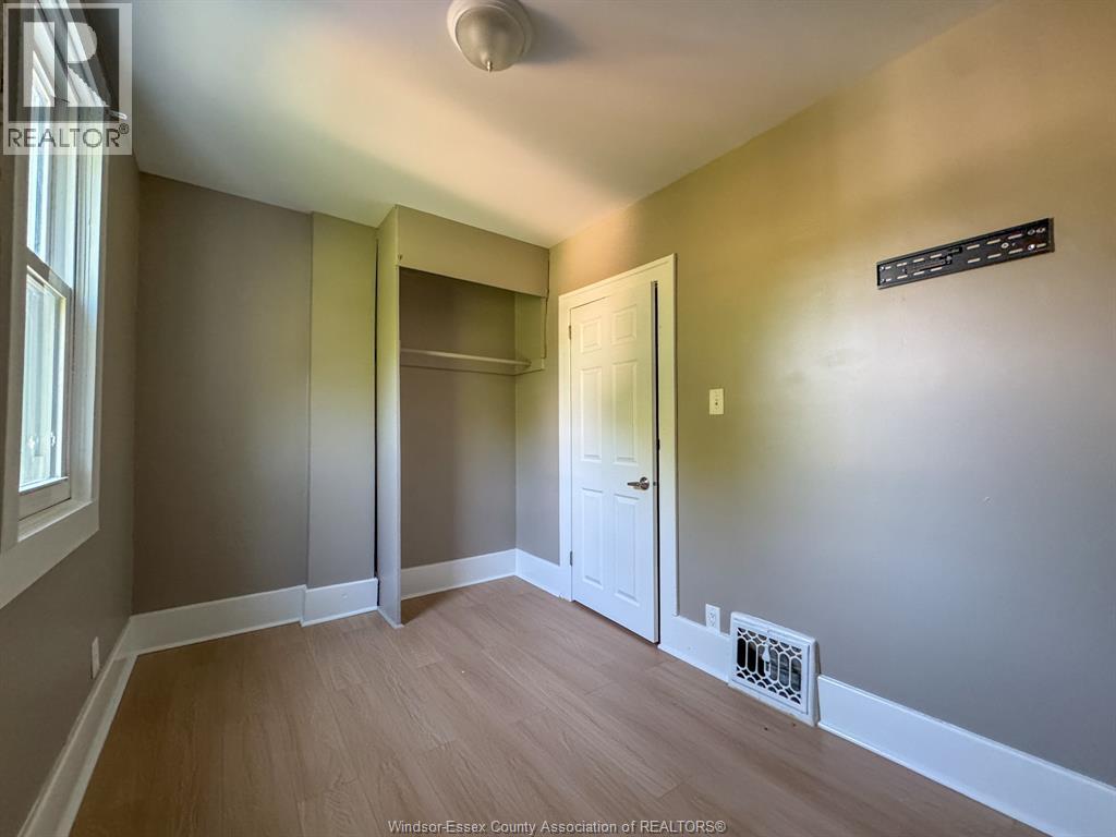 3458 Harris, Windsor, Ontario  N9C 1N5 - Photo 11 - 26014805