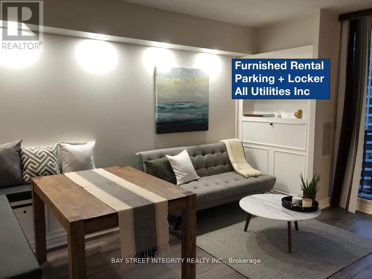 3013 - 33 HARBOUR SQUARE, Toronto, Ontario