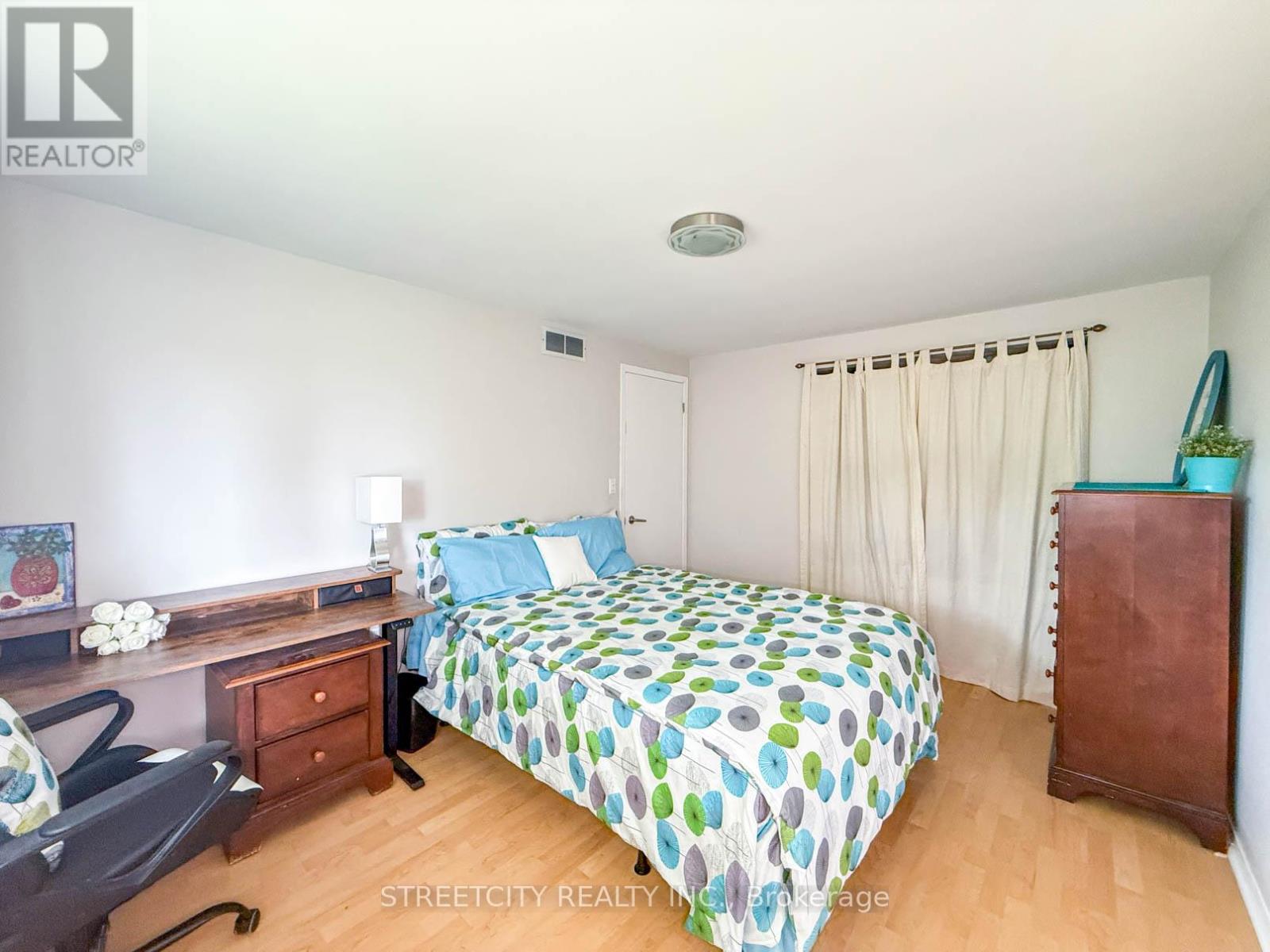 2623 Kaymar Crescent, Sarnia, Ontario  N0N 1C0 - Photo 10 - X13506176