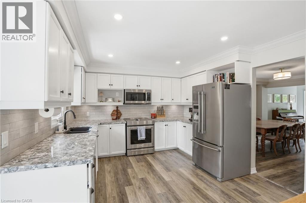 92 Jerome Park Drive, Dundas, Ontario  L9H 6H3 - Photo 10 - 40844131