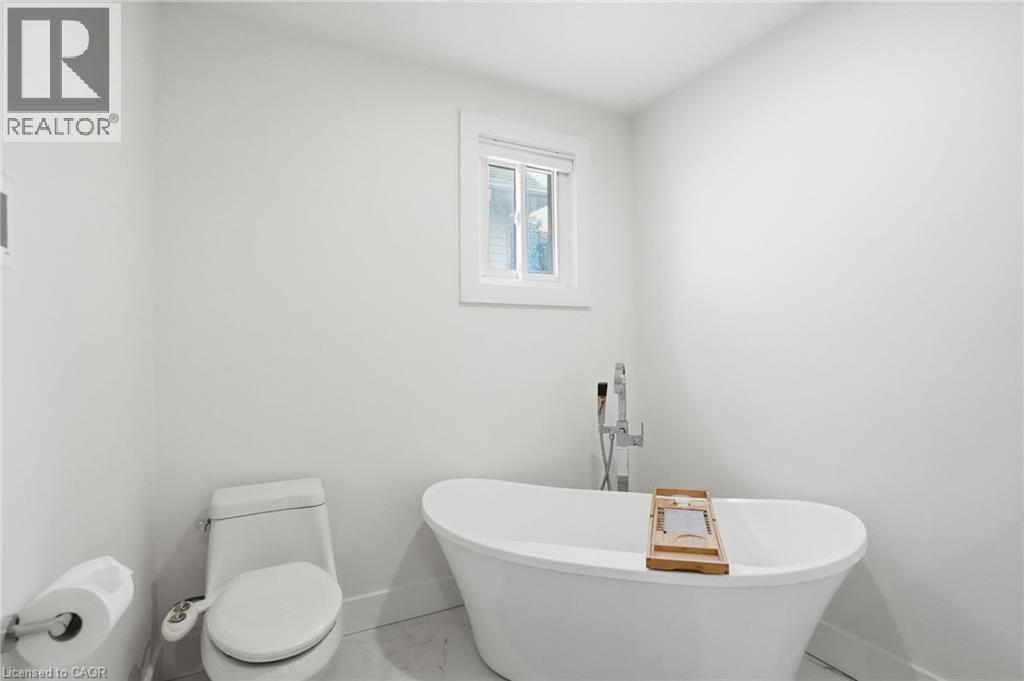 92 Jerome Park Drive, Dundas, Ontario  L9H 6H3 - Photo 19 - 40844131