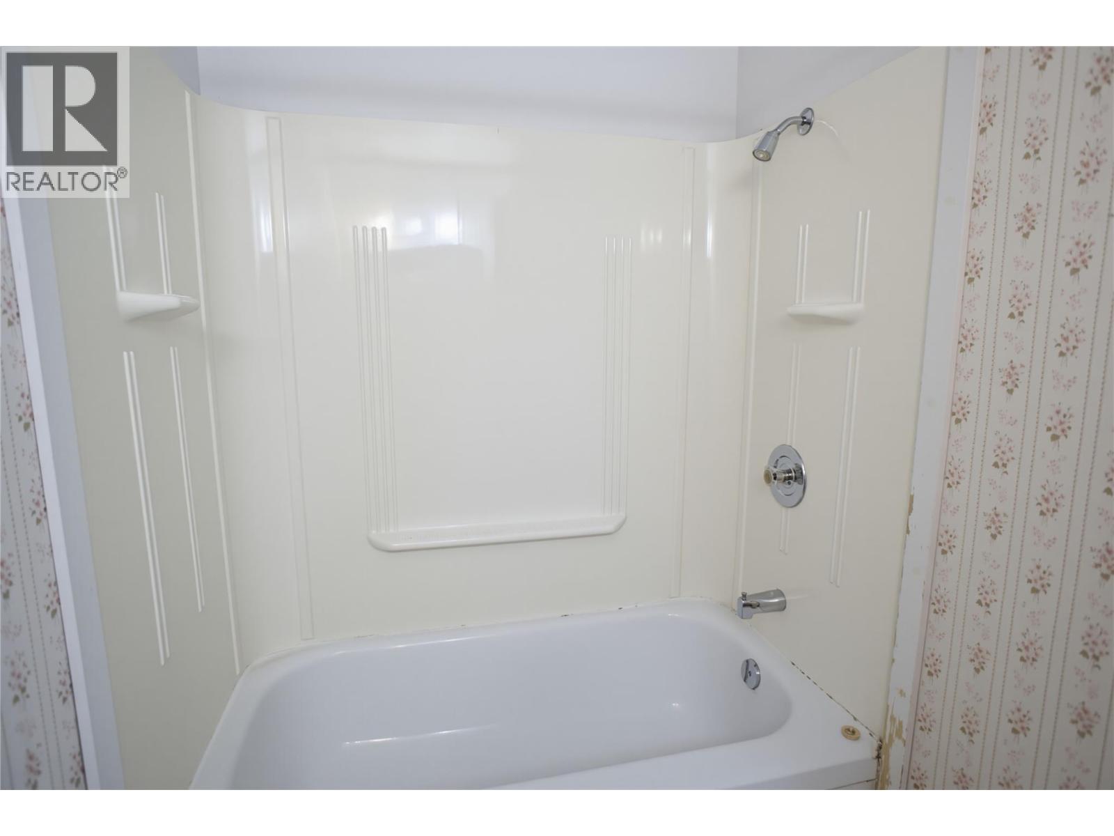 217 Mcgill Road, Kamloops, British Columbia  V2C 1M2 - Photo 9 - 10393222