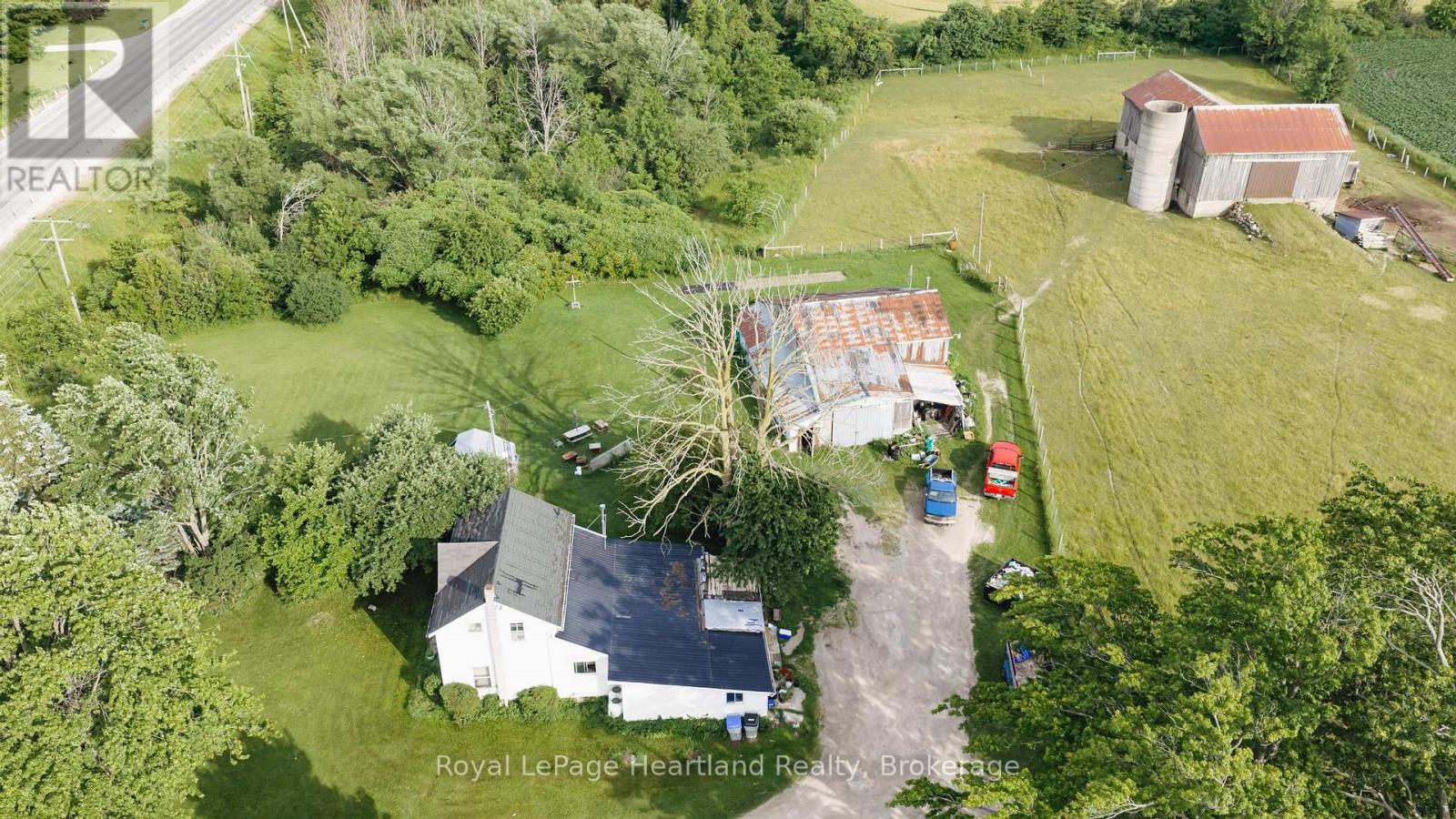 36011 Huron Road, Central Huron (Goderich), Ontario  N7A 3X8 - Photo 11 - X13506254