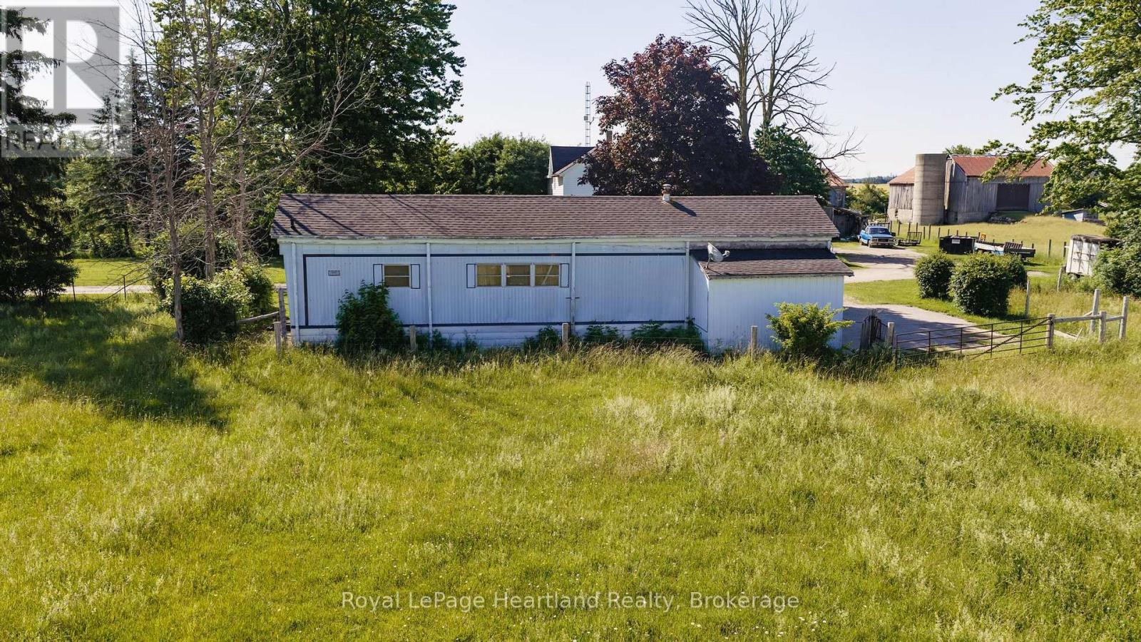 36011 Huron Road, Central Huron (Goderich), Ontario  N7A 3X8 - Photo 17 - X13506254