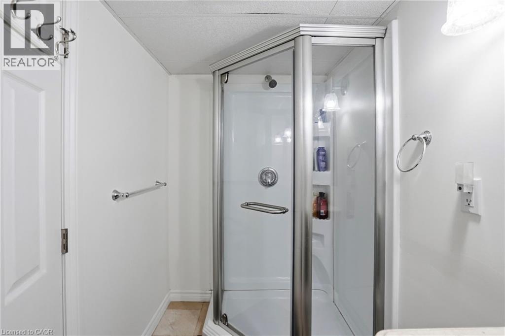 950 North Shore Boulevard, Burlington, Ontario  L7T 1B1 - Photo 34 - 40844232