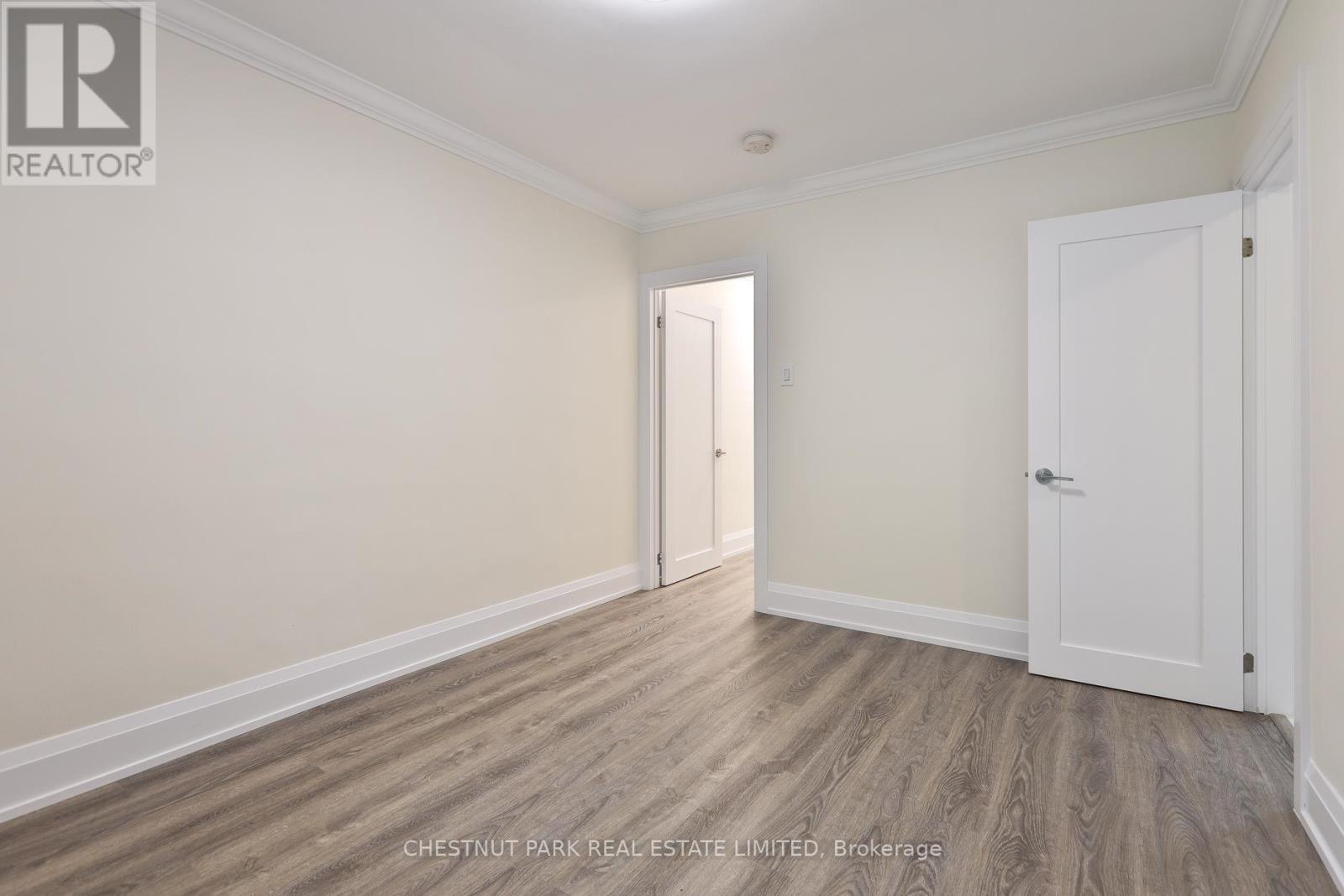 Main - 4 Oriole Crescent, Toronto, Ontario  M5P 1L5 - Photo 23 - C13506146