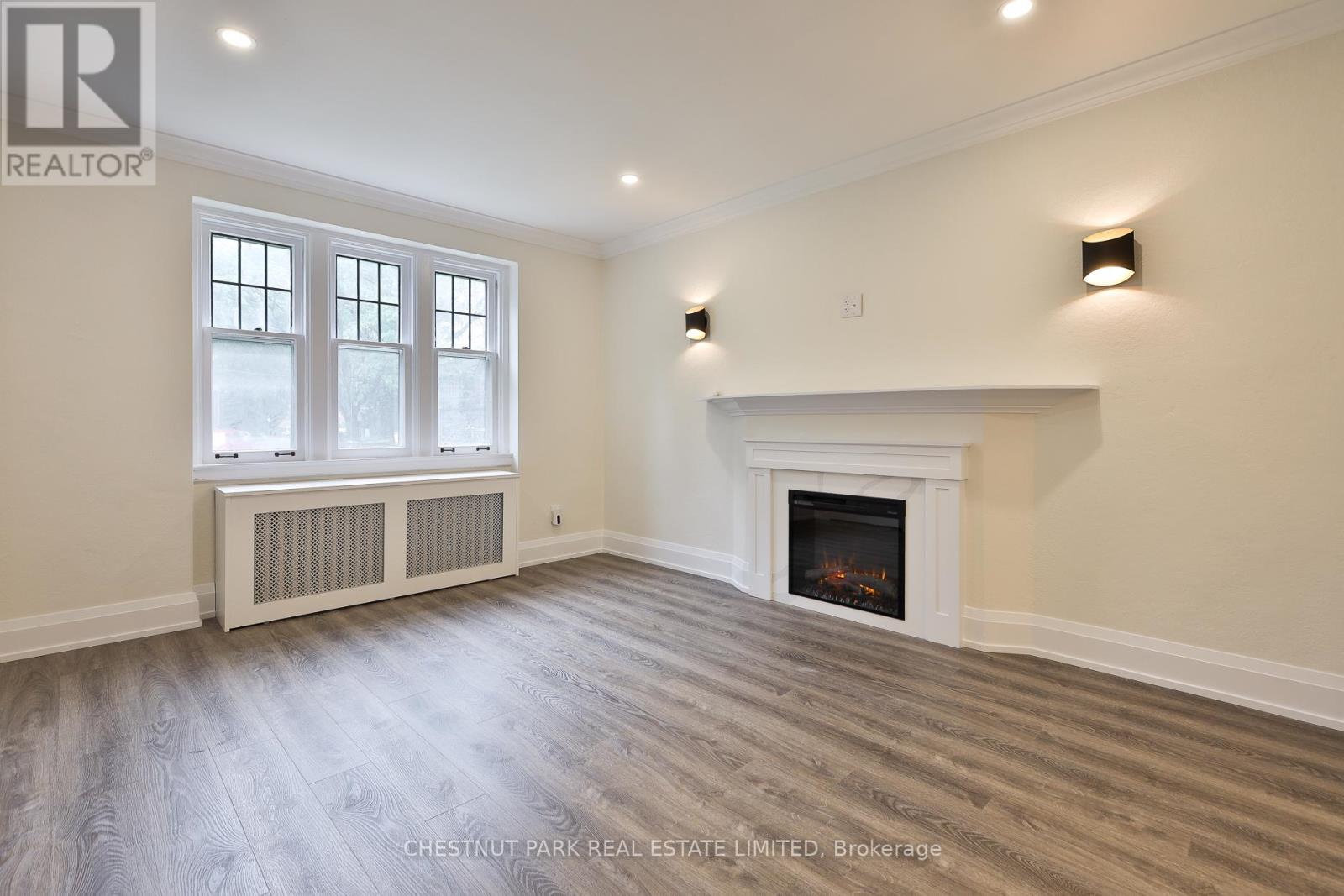 Main - 4 Oriole Crescent, Toronto, Ontario  M5P 1L5 - Photo 6 - C13506146