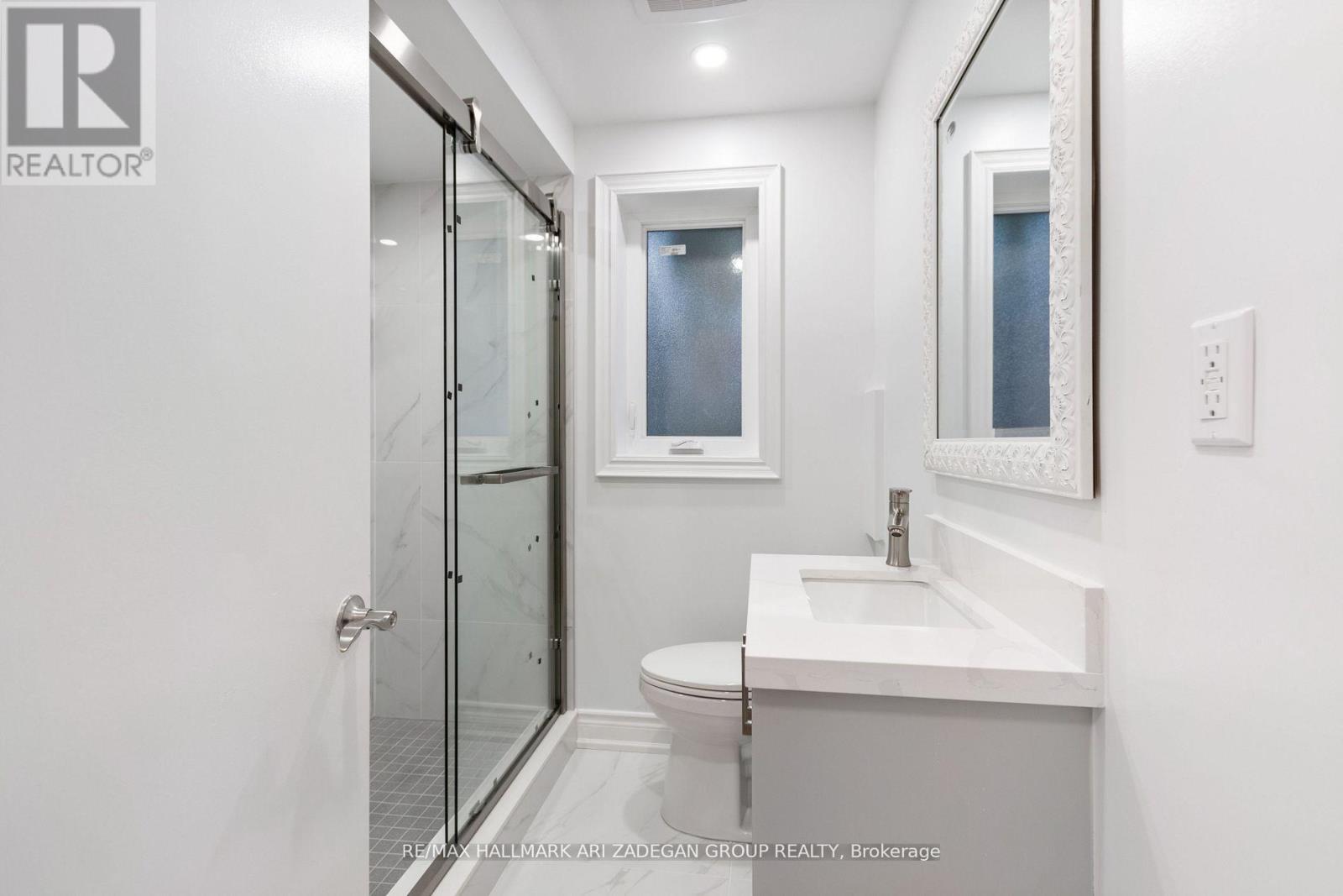 Main - 39 Laurelcrest Avenue, Toronto (Clanton Park), Ontario  M3H 2A7 - Photo 14 - C13506232