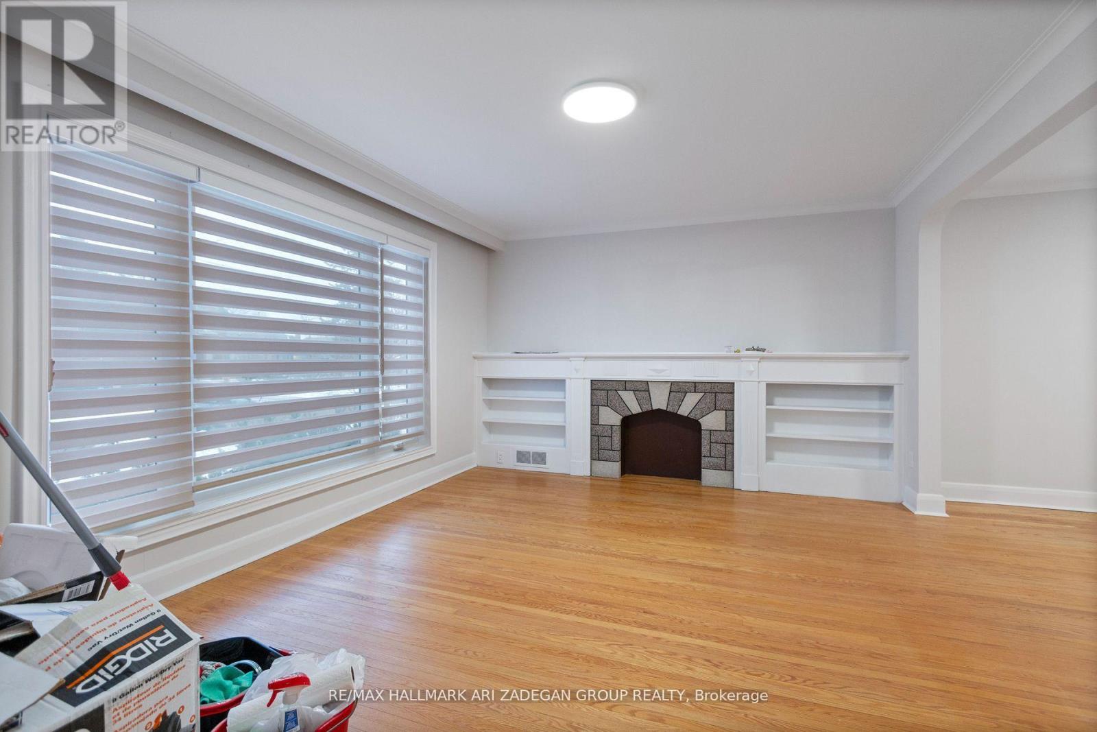 Main - 39 Laurelcrest Avenue, Toronto (Clanton Park), Ontario  M3H 2A7 - Photo 6 - C13506232