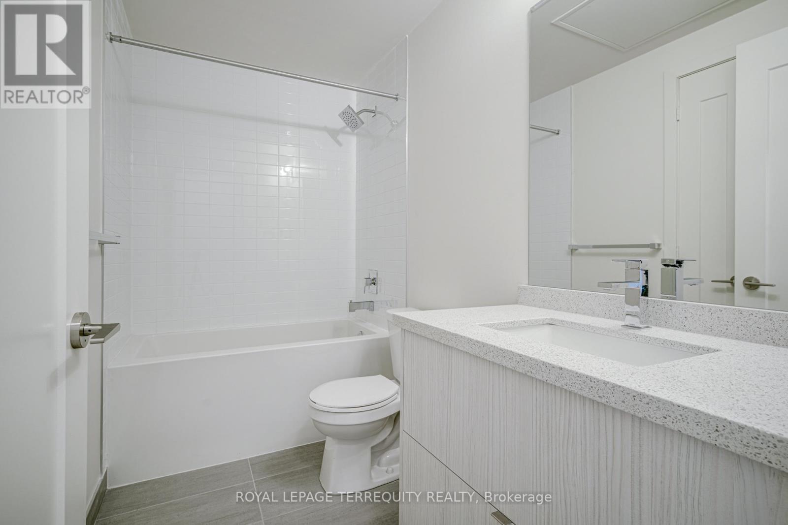2308 - 330 Richmond Street W, Toronto (Waterfront Communities), Ontario  M5V 0M4 - Photo 14 - C13506266