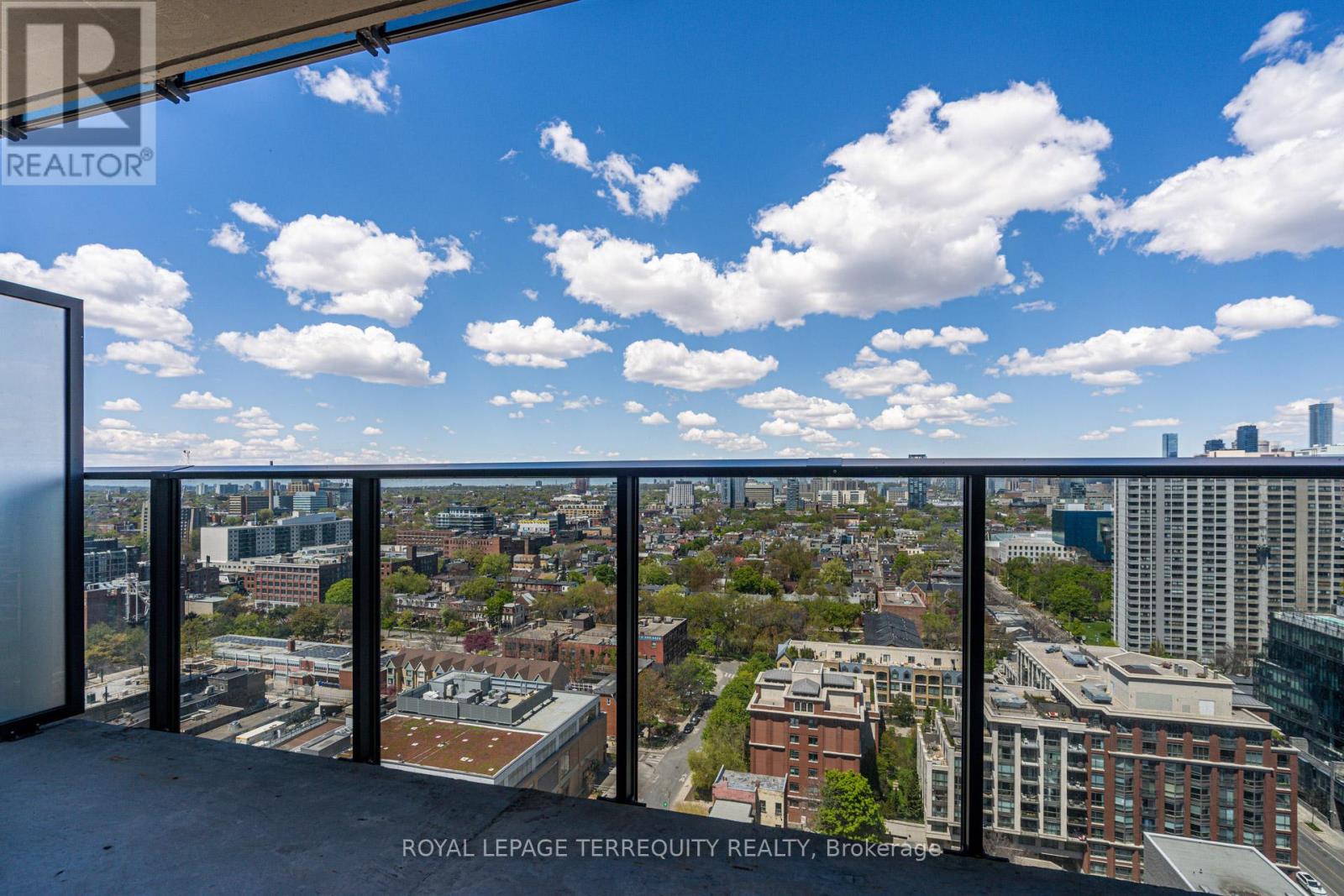 2308 - 330 Richmond Street W, Toronto (Waterfront Communities), Ontario  M5V 0M4 - Photo 17 - C13506266