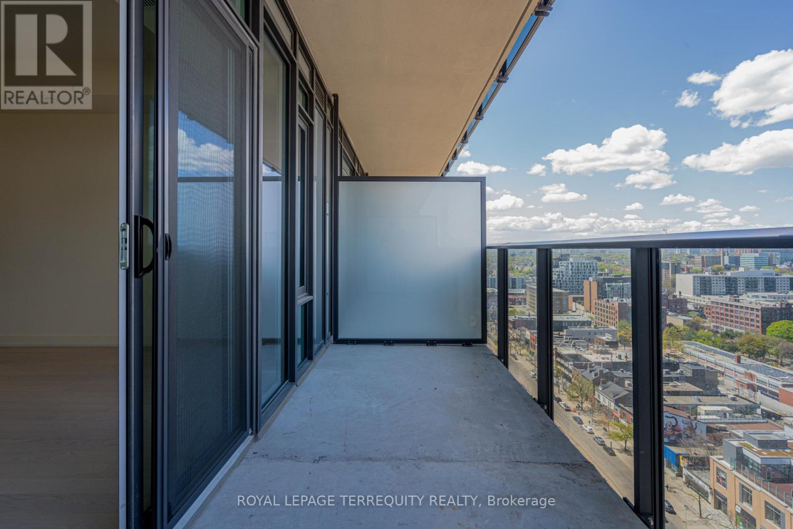 2308 - 330 Richmond Street W, Toronto (Waterfront Communities), Ontario  M5V 0M4 - Photo 18 - C13506266