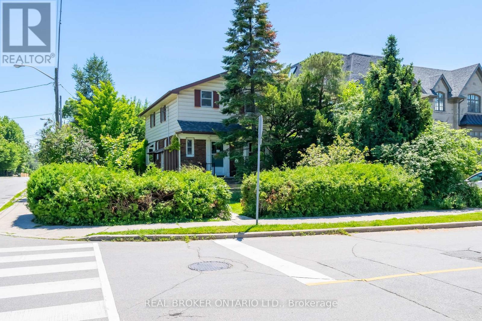 483 Melrose Avenue, Toronto, Ontario  M5M 2A1 - Photo 3 - C13506412