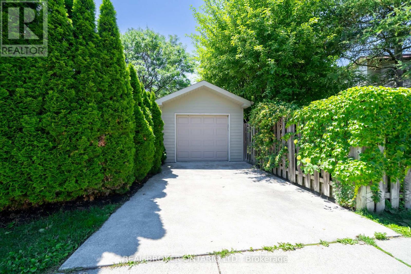 483 Melrose Avenue, Toronto, Ontario  M5M 2A1 - Photo 40 - C13506412