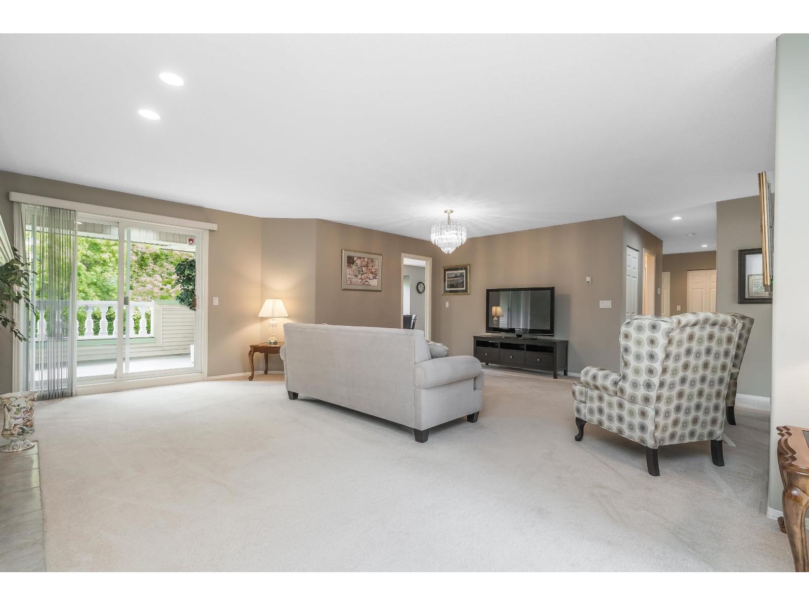107 13888 70 Avenue, Surrey, British Columbia  V3W 0R8 - Photo 39 - R3140529