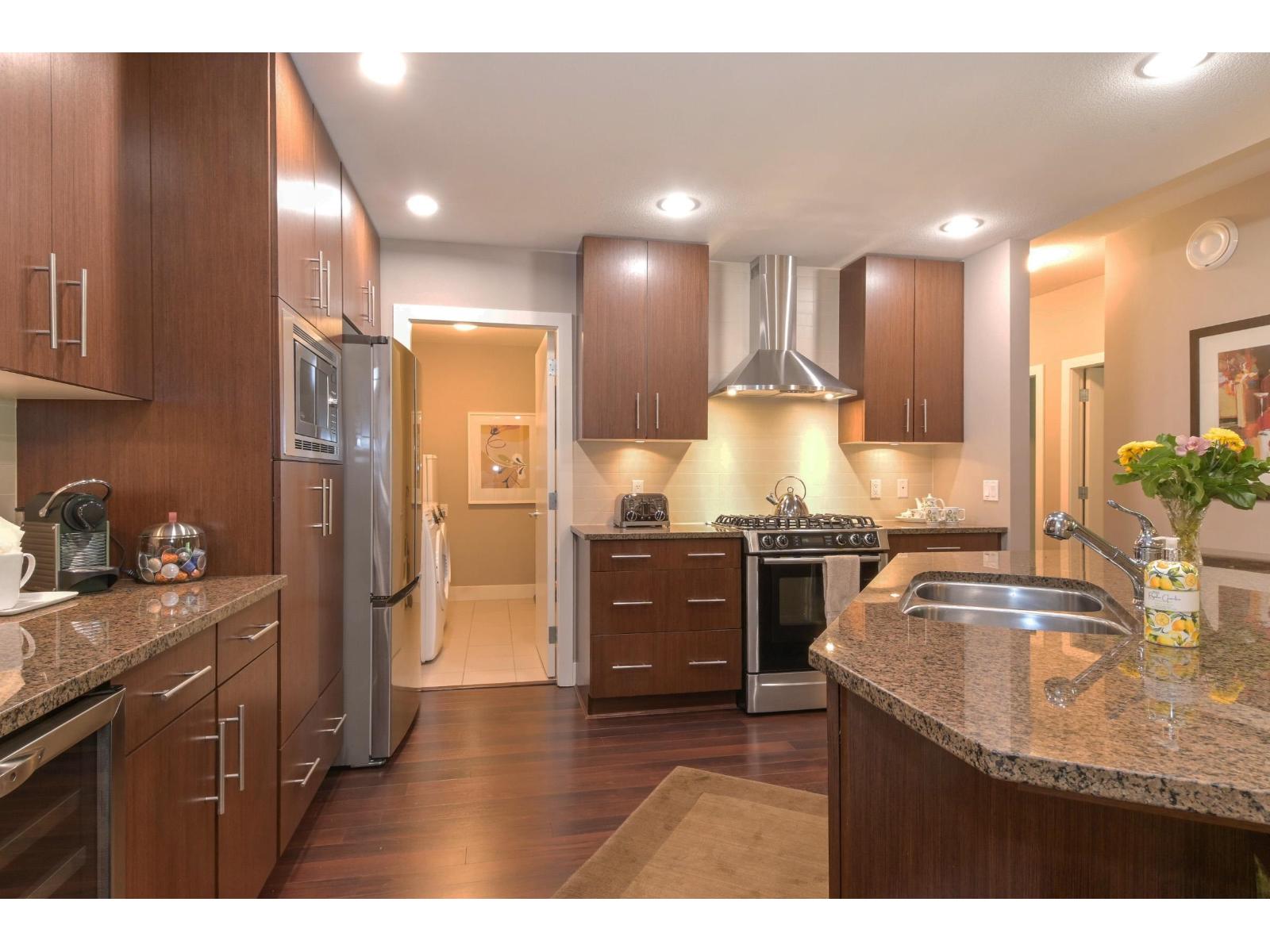 210 16477 64 Avenue, Surrey, British Columbia  V3S 6V7 - Photo 7 - R3141028
