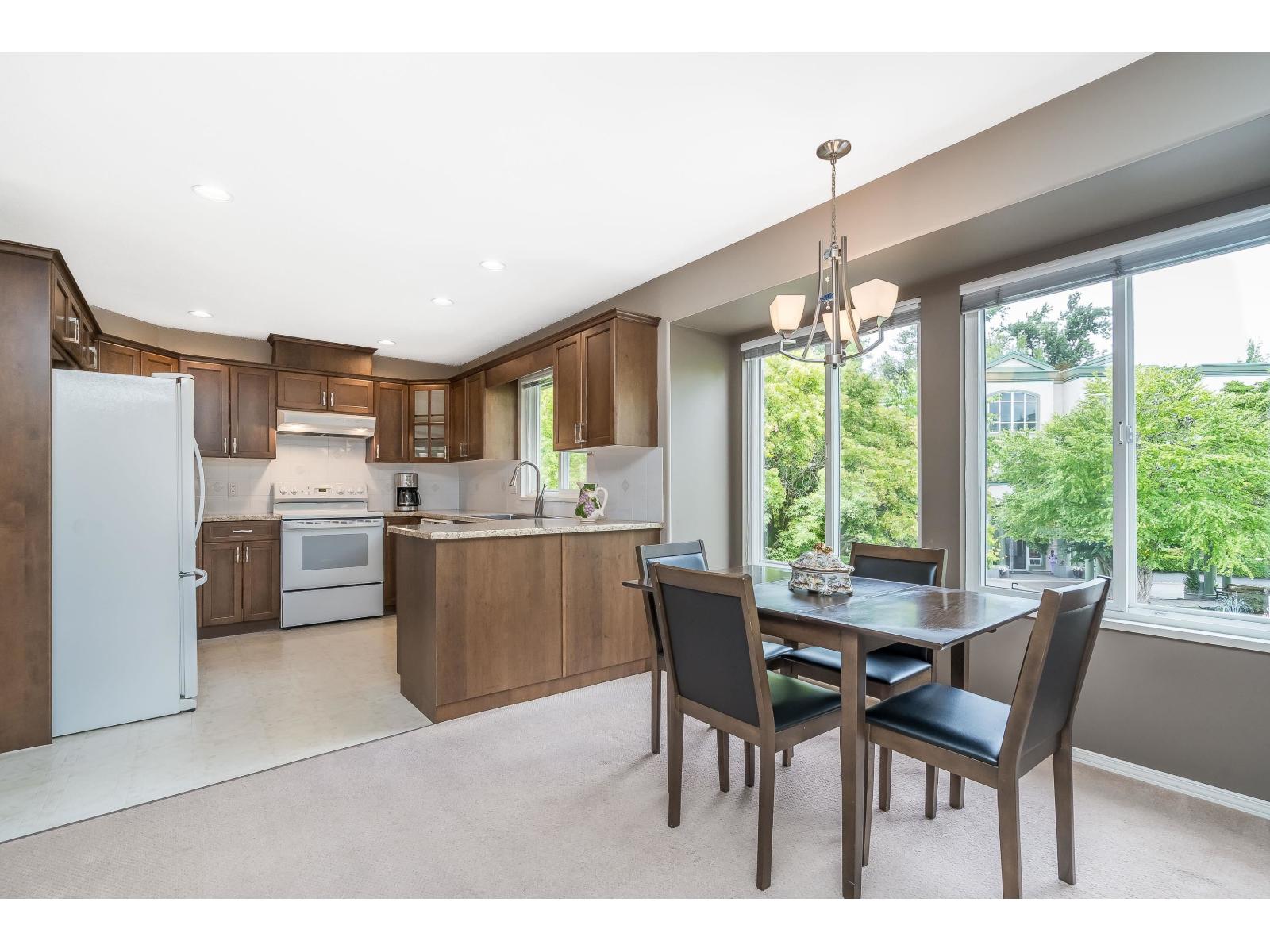 107 13888 70 Avenue, Surrey, British Columbia  V3W 0R8 - Photo 3 - R3140529