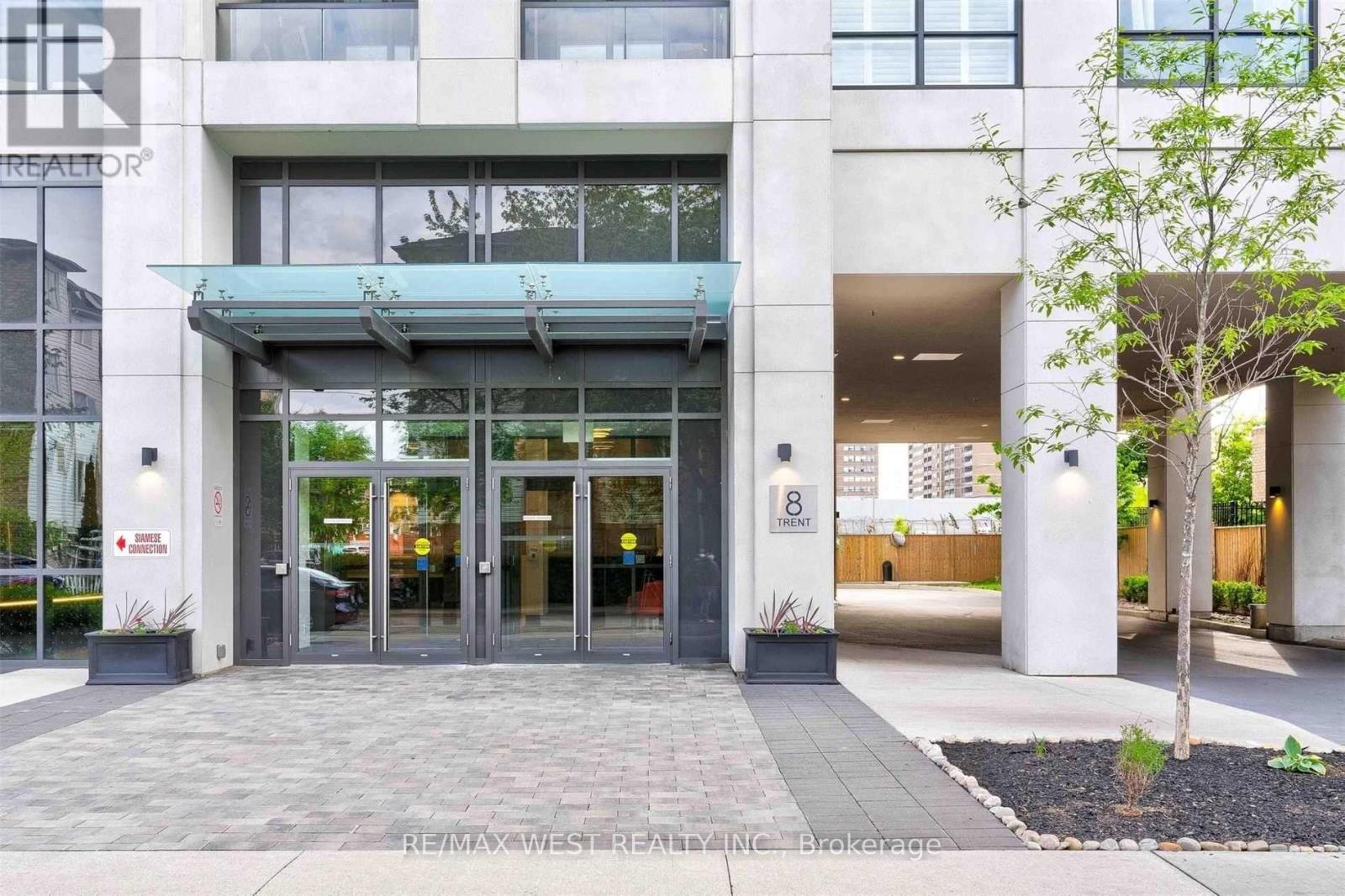 426 - 8 Trent Avenue, Toronto, Ontario  M4C 0A6 - Photo 6 - E13506256
