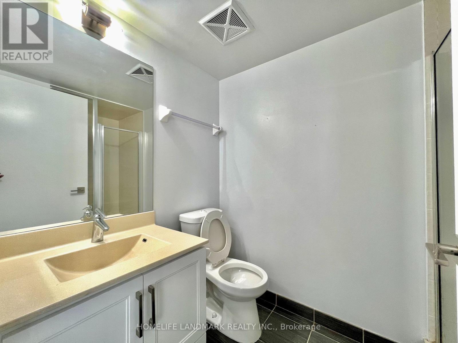 1111 - 125 Village Green Square, Toronto, Ontario  M1S 0G3 - Photo 8 - E13506258