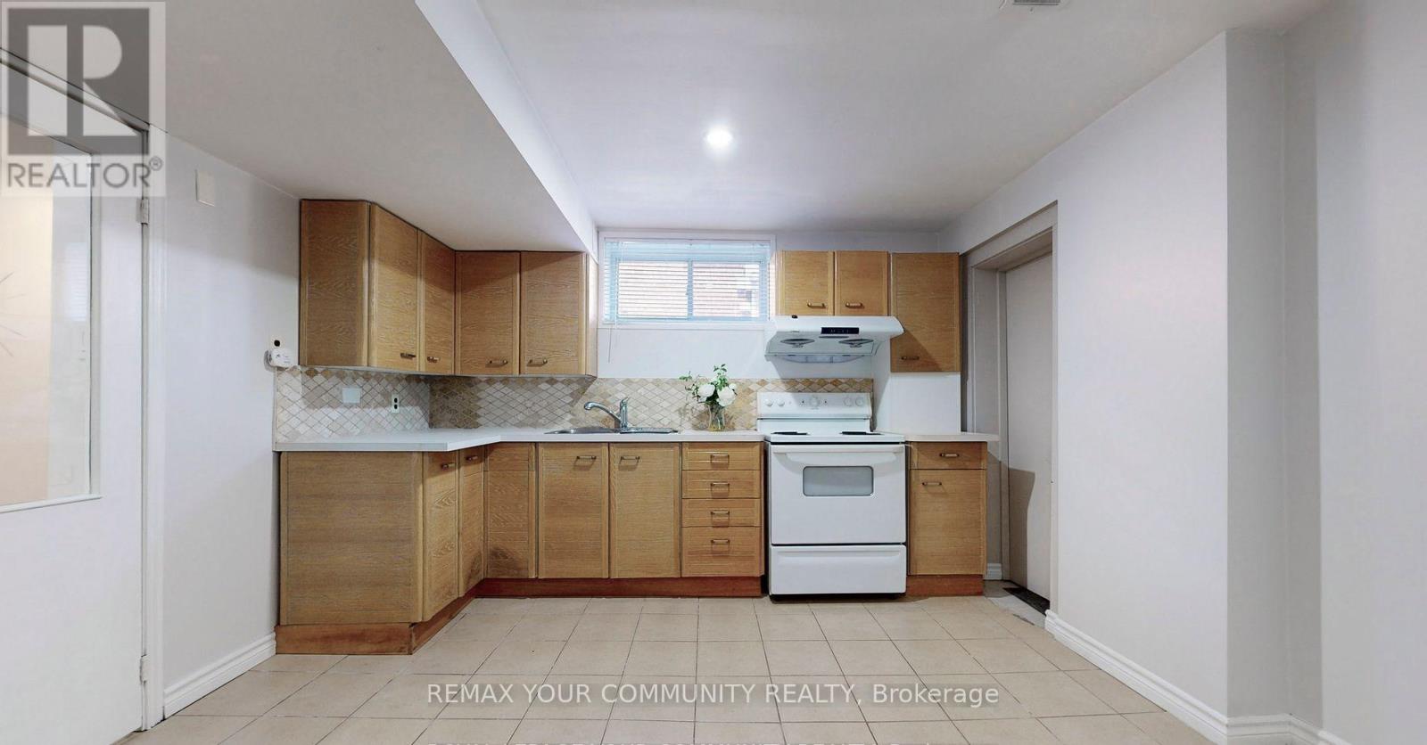 Bsmt - 41 Shropshire Drive, Toronto, Ontario  M1P 1Y8 - Photo 11 - E13506282