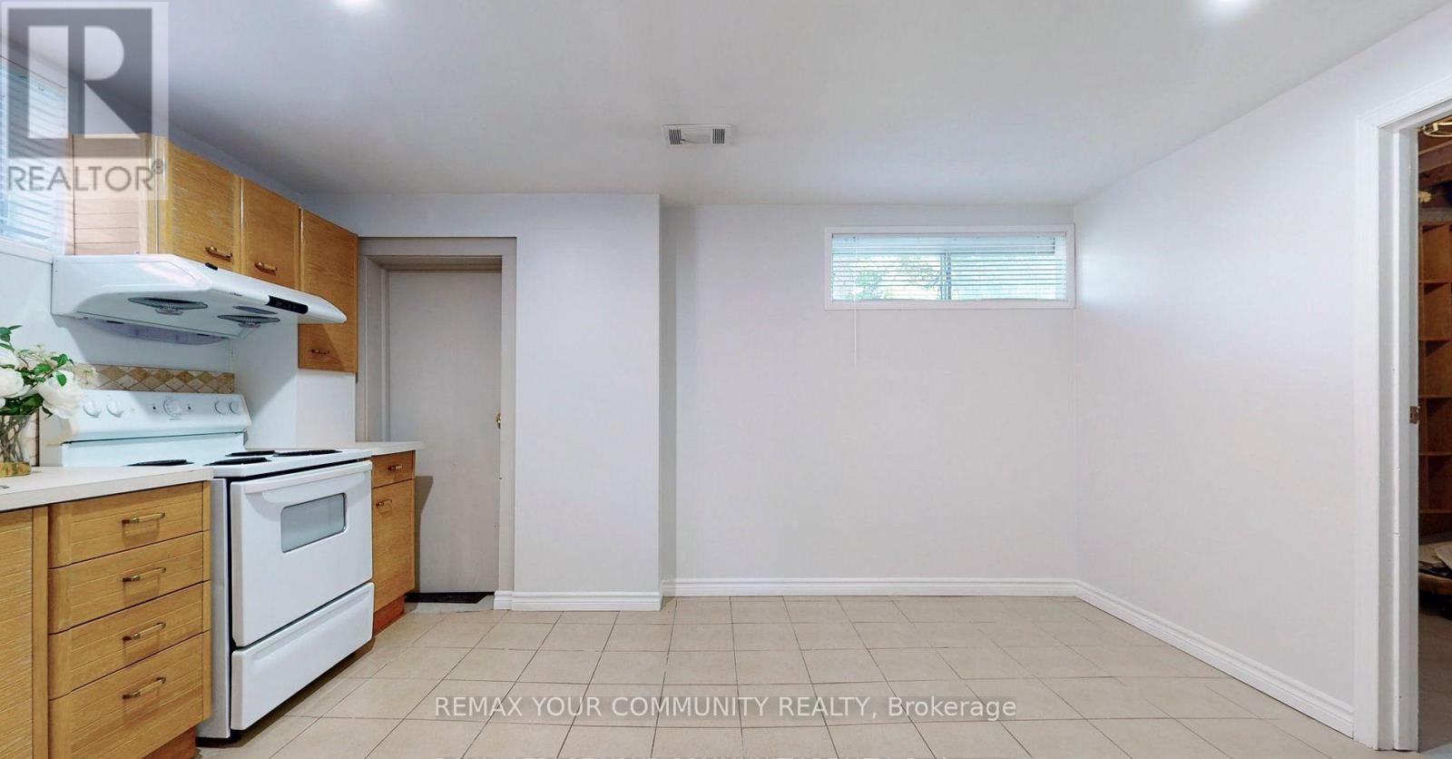 Bsmt - 41 Shropshire Drive, Toronto, Ontario  M1P 1Y8 - Photo 12 - E13506282