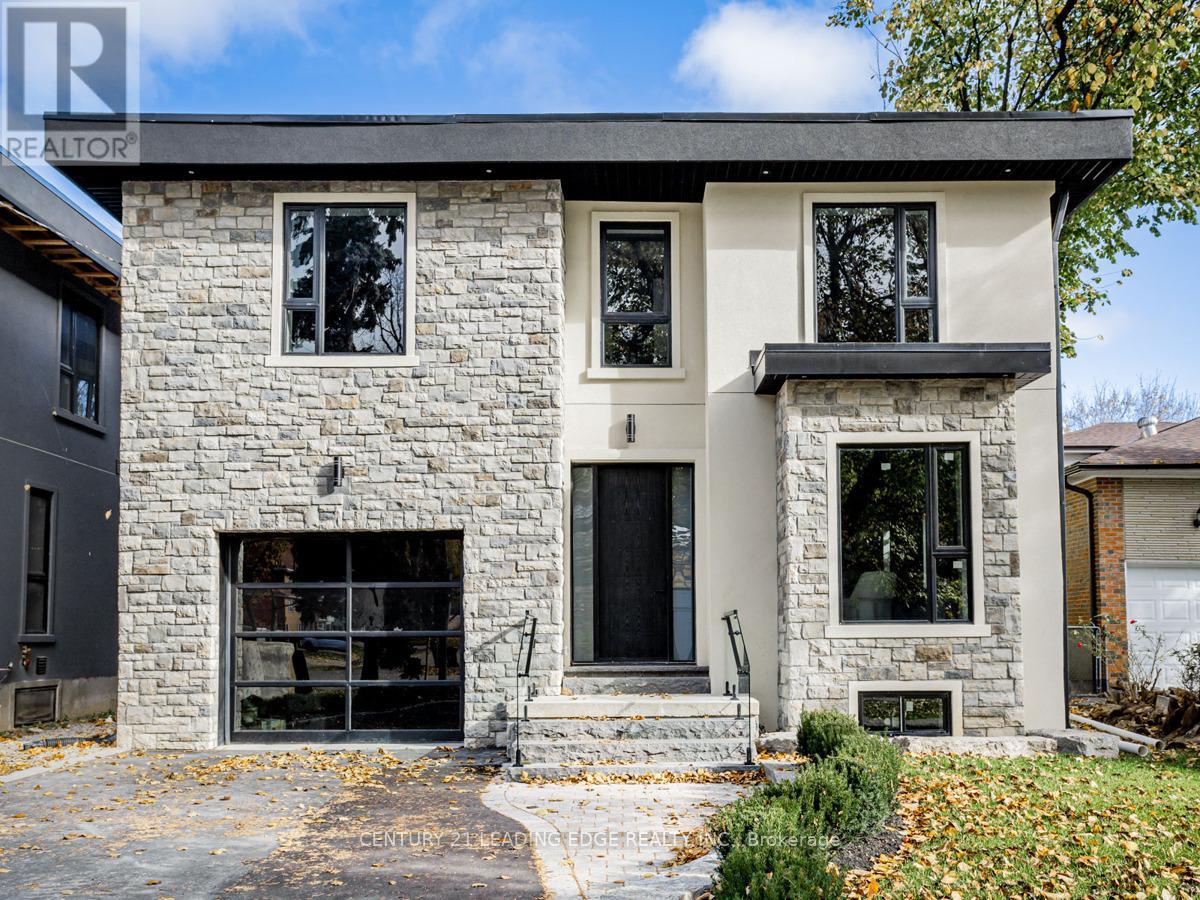 Upper - 19 Donalda Crescent, Toronto, Ontario  M1S 1N5 - Photo 1 - E13506398