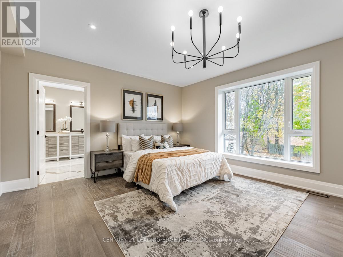 Upper - 19 Donalda Crescent, Toronto, Ontario  M1S 1N5 - Photo 18 - E13506398