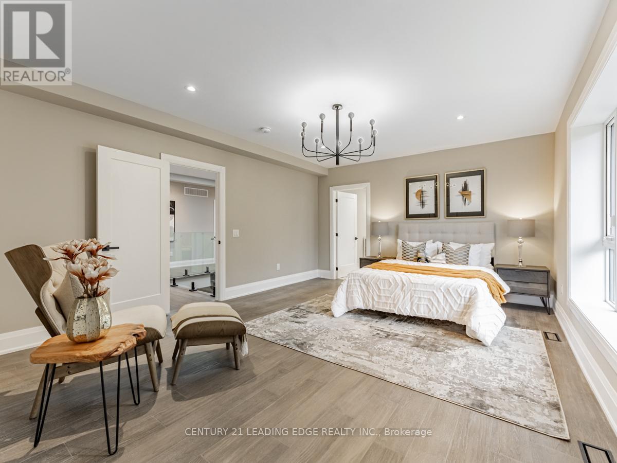Upper - 19 Donalda Crescent, Toronto, Ontario  M1S 1N5 - Photo 19 - E13506398