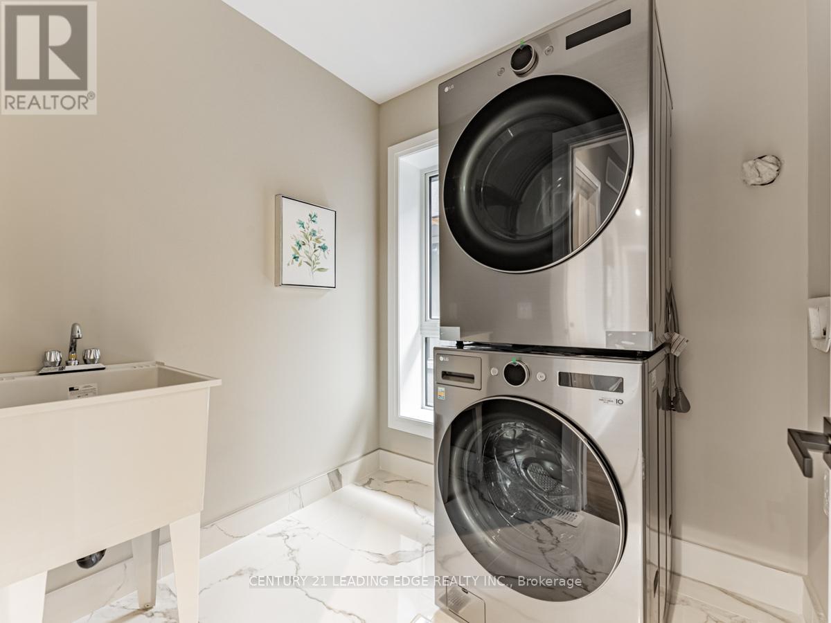 Upper - 19 Donalda Crescent, Toronto, Ontario  M1S 1N5 - Photo 27 - E13506398
