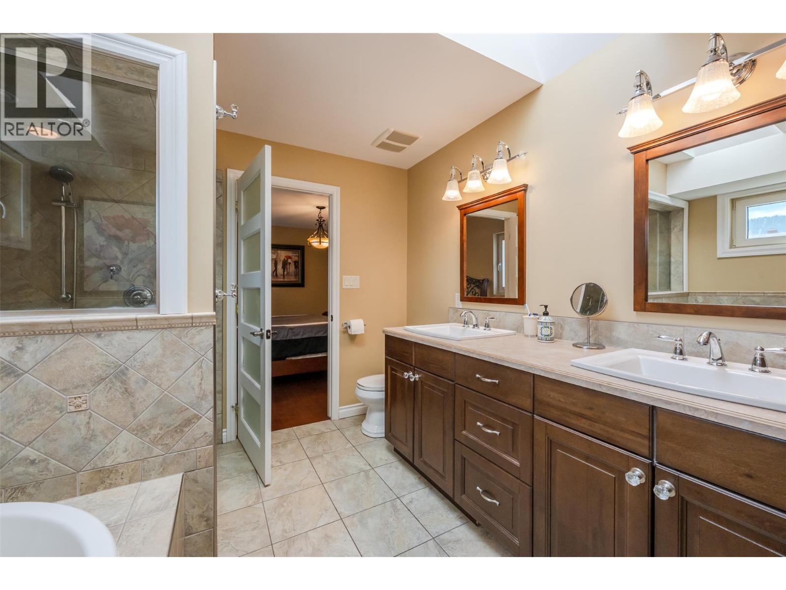 564 Alexander Avenue, Penticton, British Columbia  V2A 1E5 - Photo 27 - 10393233
