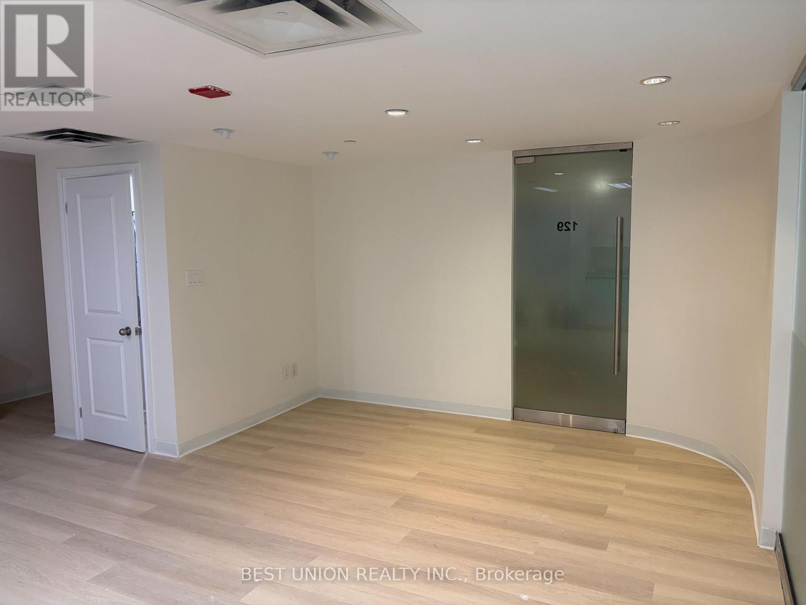 126 - 7155 Woodbine Avenue, Markham, Ontario  L3R 1A3 - Photo 8 - N13506264