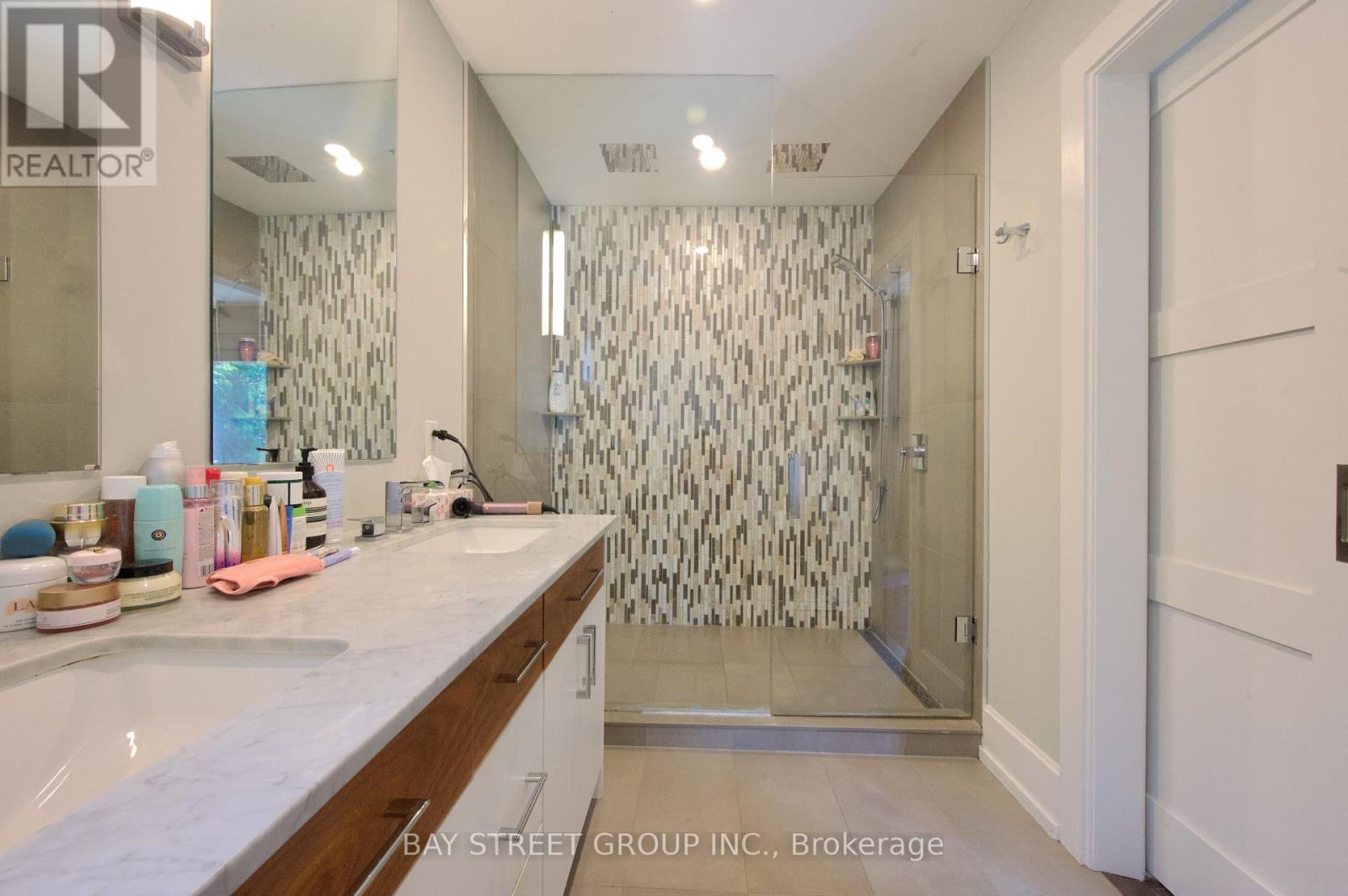 22 Thurgate Crescent, Markham, Ontario  L3T 4G3 - Photo 17 - N13506270
