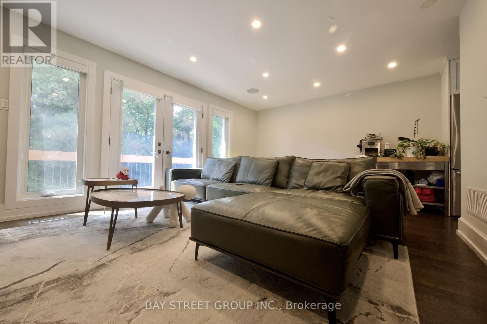 22 Thurgate Crescent, Markham, Ontario  L3T 4G3 - Photo 3 - N13506270