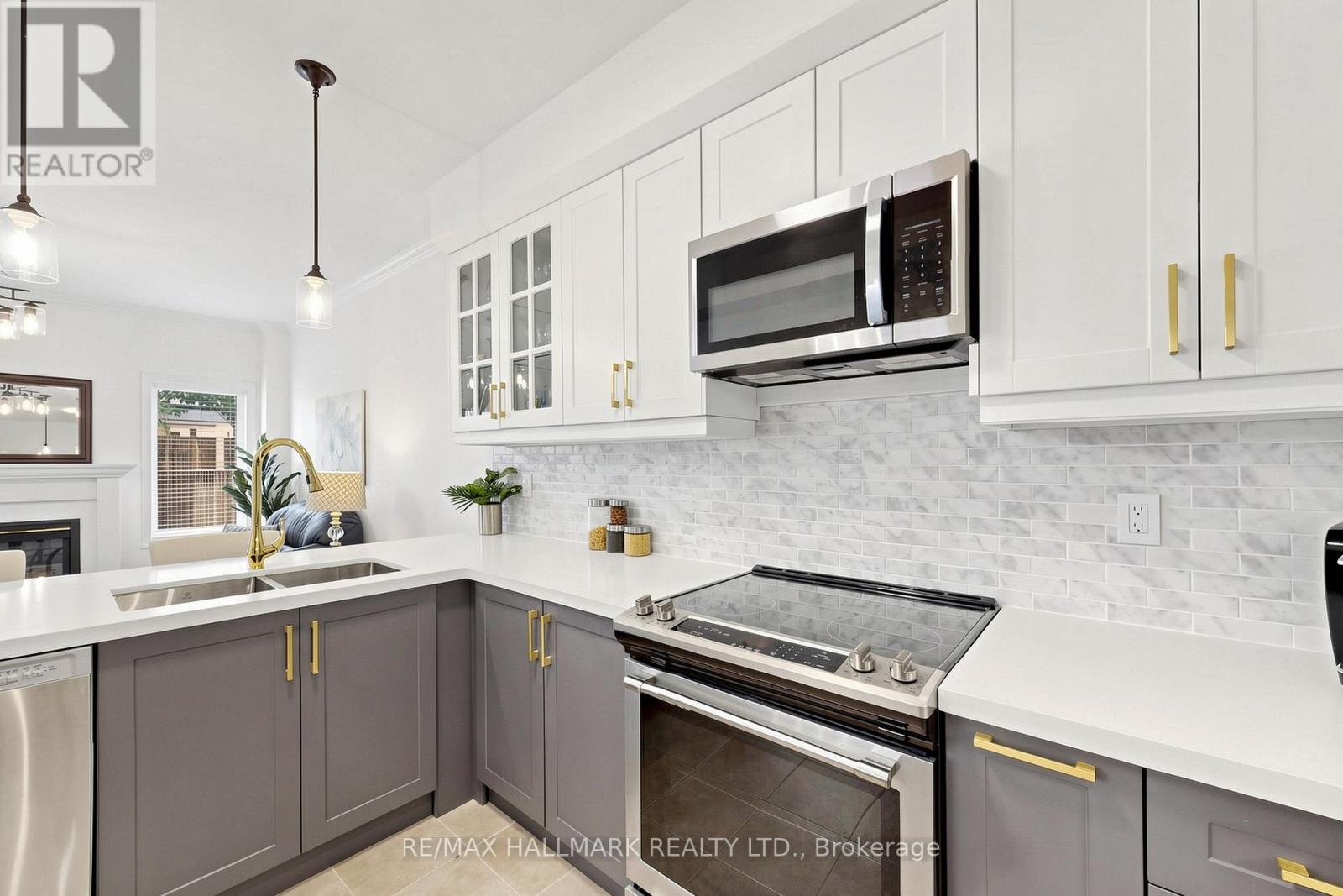 24 Idyllwood Avenue, Richmond Hill, Ontario  L4S 2P4 - Photo 10 - N13506296